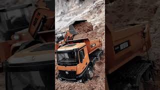 RC Excavator vs. Dump Truck: Who Digs Faster?