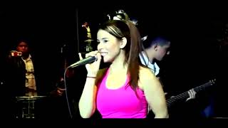 Romina Lescano - Costumbres En Vivo