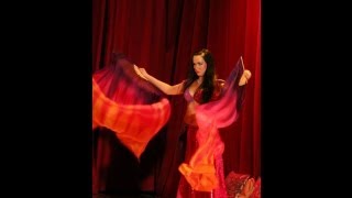 Emilia Orient belly dance with fan veils_Magia Orientu 2013