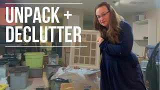 Unpack + Declutter (+ check out our new picture wall!) || Clutter Free January
