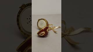 Valerie Parr Hill Mr Christmas Musical Egg Ornament Red Christmas Tree 2006