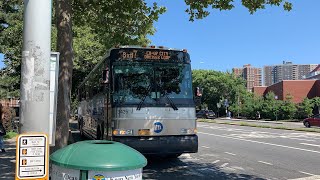 MTA Bus Co : 2006 MCID4500 Commuter Coach On The BxM7
