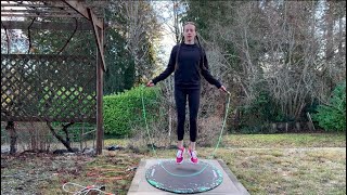 Jump rope tutorial for beginners: the basic bounce