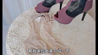 小姐姐大胆试穿网纱鱼嘴高跟鞋，搭配肤色丝袜，展示不一样成熟！