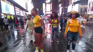 Beyonce #BeforeILetGoChallenge Time Square Ft. Fatman Scoop