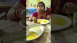 ସ୍ତ୍ରୀ ର ମନପସନ୍ଦ ଖାଇବା (My wife reacts on her Favourite food) #funnyshorts #wife #odia