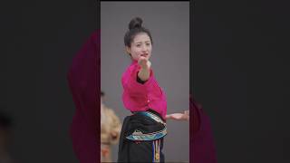 青措，爱笑的藏族姑娘 #tibetandance #tibetan