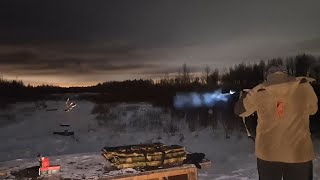 Стрельба из Сайги 308 61 исполнения по гонгу и дощечке Shooting with a Saiga 308,  at a Gong