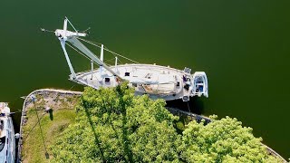 Extreme MULTITASKING and mooring with the mast in the TREETOPS! - Ep. 224 RAN Sailing