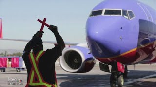 Computer glitch grounds flights nationwide