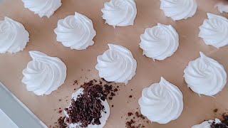 스위스머랭으로 로투스,오레오,초코프레즐 3종 만들기 Meringue Cookies Recipe