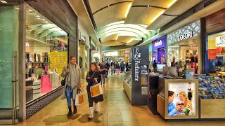 Laval Walk - CF Carrefour Laval Shopping Centre