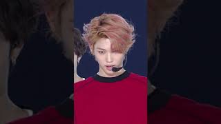 2018 KMF Stray Kids   PSY New Face \u0026 District 9 FELIX FOCUS