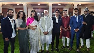 PM Modi Meet With Bollywood Stars And Dinner | Shahrukh Khan | Aamir Khan | Jacqueline Fernandez