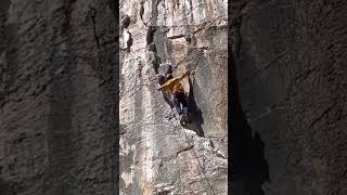 Honey Bear 12b - El Salto La Boca climbing