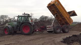 GROND DUMPEREN MET EEN FENDT 711 VEENHUIS VOLVO L 60 F