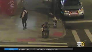 NYPD searching for suspects in violent robbery