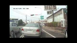 20121021豐原大道亂變換車道闖紅燈的駕駛