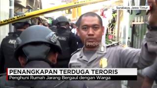 Densus 88 Tangkap 2 Terduga Teroris di Surabaya