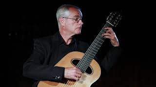 Janez Gregorič plays 3 Round Dance by John W. Duarte on the Kreul-Carlevaro seven-string guitar