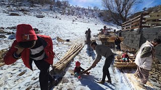 🏚️Amir and Family: The Challenge of Salvaging Wooden Pallets and Treasures Beneath the Snowy Ruins!