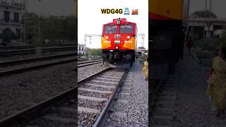#train🚆_#indianrailways🚄_#short_#trainvideo_#lucknow👀_#newstatus