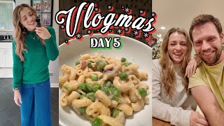 Vlogmas Day 5 | Rockin' Around the Post Office