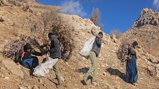 Difficult conditions:the effort poor mother and her child to collect firewood in dangerous mountain