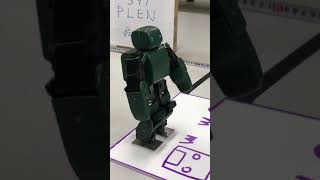 二足歩行ロボットPLEN段差登り【biped robot】ロボワン予選練習