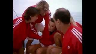 BAYWATCH S06E13 - Neely saves Caroline after she is hit in head \u0026 knocked overboard (DROWNING)