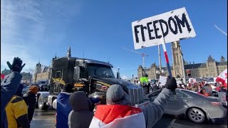 Vehicles jam downtown Ottawa; Police chief warns weekend will be 'fluid, risky and significant'