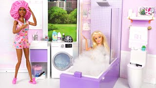 Barbie Dolls Healthy Morning Routine - Touring New York & Skating
