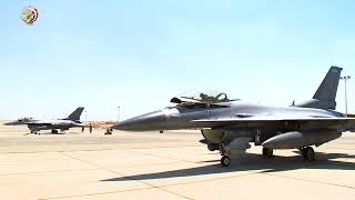 القوات المسلحة المصرية والأمريكية تنفذان تدريب جوي مشترك بإحدي القواعد الجوية المصرية
