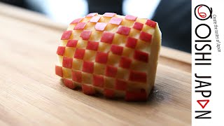 Master Chef cutting skills Checked Apple | リンゴのチェック柄の飾り切り