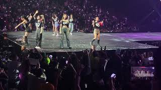 230629 TWICE 5th World Tour Chicago Day 2 Encore Rollin' + Signal