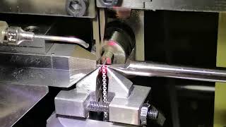 How to install the wire to the rolo chain making machine