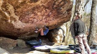 Chattanooga Bouldering - Robert's Mill - Temple of Doom V10