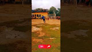 দুর্দান্ত গোলরক্ষক, না দেখলে মিস করবেন #penaltykick #viral #football #shorts #goal #football #messi