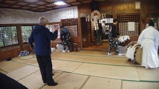 大島神社春祭りの獅子舞（宮崎県宮崎市大島）