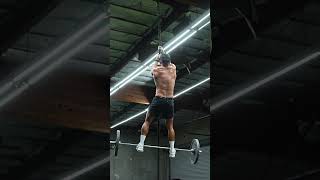 Weighted rope climbs on back day. #back #workout #bodybuilding #calisthenics #fitness