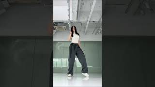 极致扭胯舞 #Dance Cover#Shorts新增說明