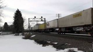 BNSF 8916 \u0026 9141 Leads a Z-Train East, Rochelle, IL