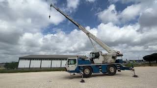 LIEBHERR LTM 1030/2 Mobile Crane