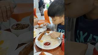 KYRIE ENJOY EATING DELICIOUS HUNGARIAN SAUSAGE RICE MEAL AT UNITED STEAK SM HYPERMARKET #trending