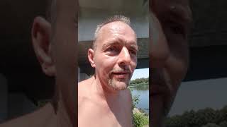 Uncle ron#vlog328@the kanaal splash and a ghett down in to the water.