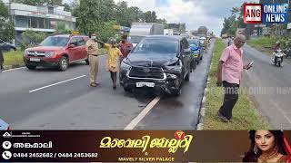 ACCIDENT/ ദേശീയപാതയിൽ വാഹനങ്ങളുടെ കൂട്ടയിടി...അപകടത്തിൽപ്പെട്ടത് കെഎസ്ആർടിസി എസി ബസും ഏഴു കാറുകളും