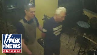 Exclusive look at FBI raid on Roger Stone's home