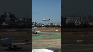 福岡空港 Runway 16、スカイマーク機 着陸（iPhone 12 Pro 動画）JA73AA