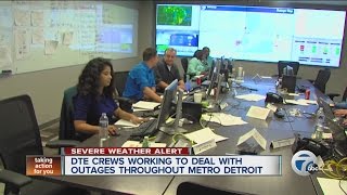 DTE crews working to deal with outages throughout metro Detroit