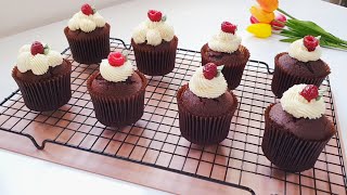 역대급 부드러운 라즈베리 초코 컵케이크│Very soft raspberry chocolate cupcakes